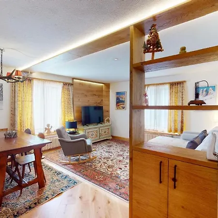 Chesa Centrum Apartament